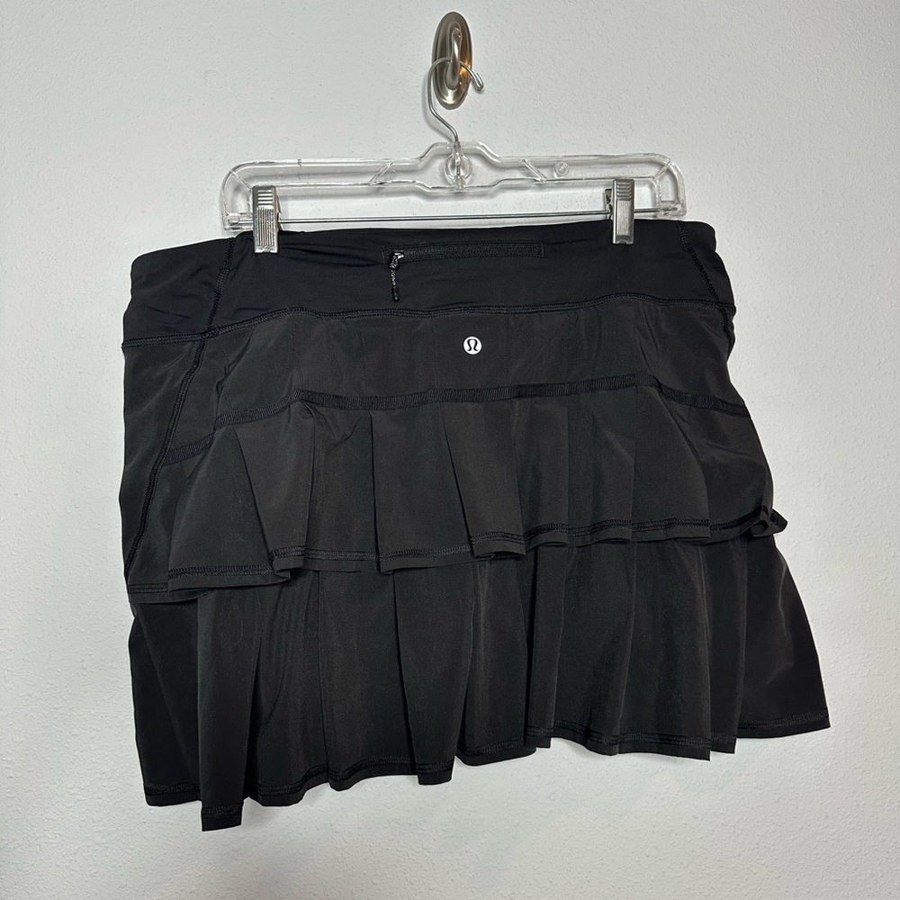 Lululemon pace setter skirt size 12 black